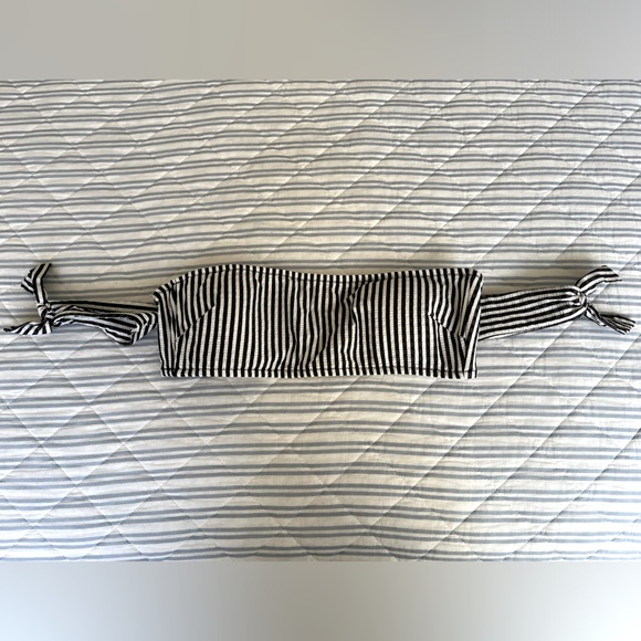 NEW J. Crew bathing suit top! - Picture 1 of 4